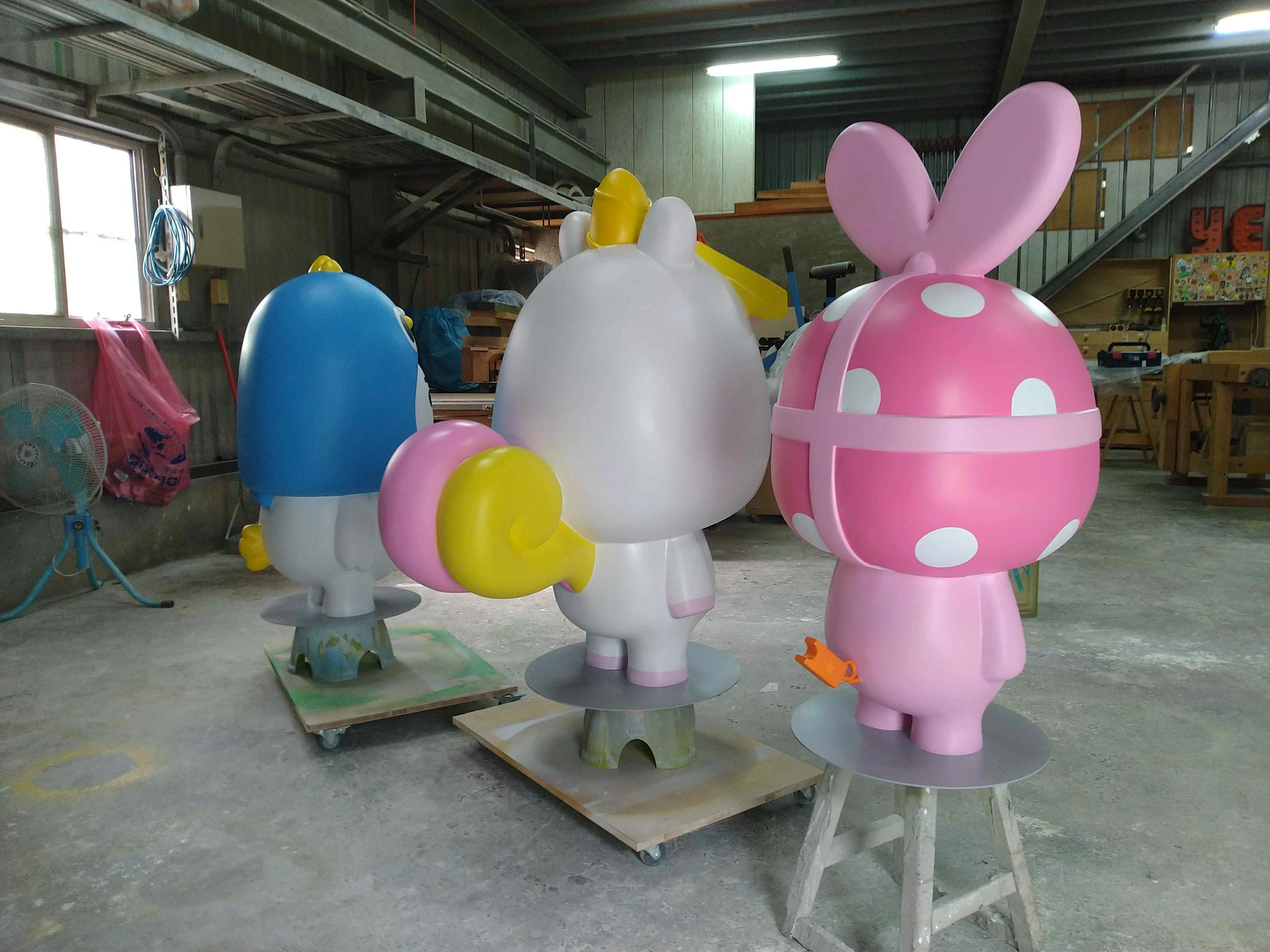 鴿子購物網  企業公仔家族