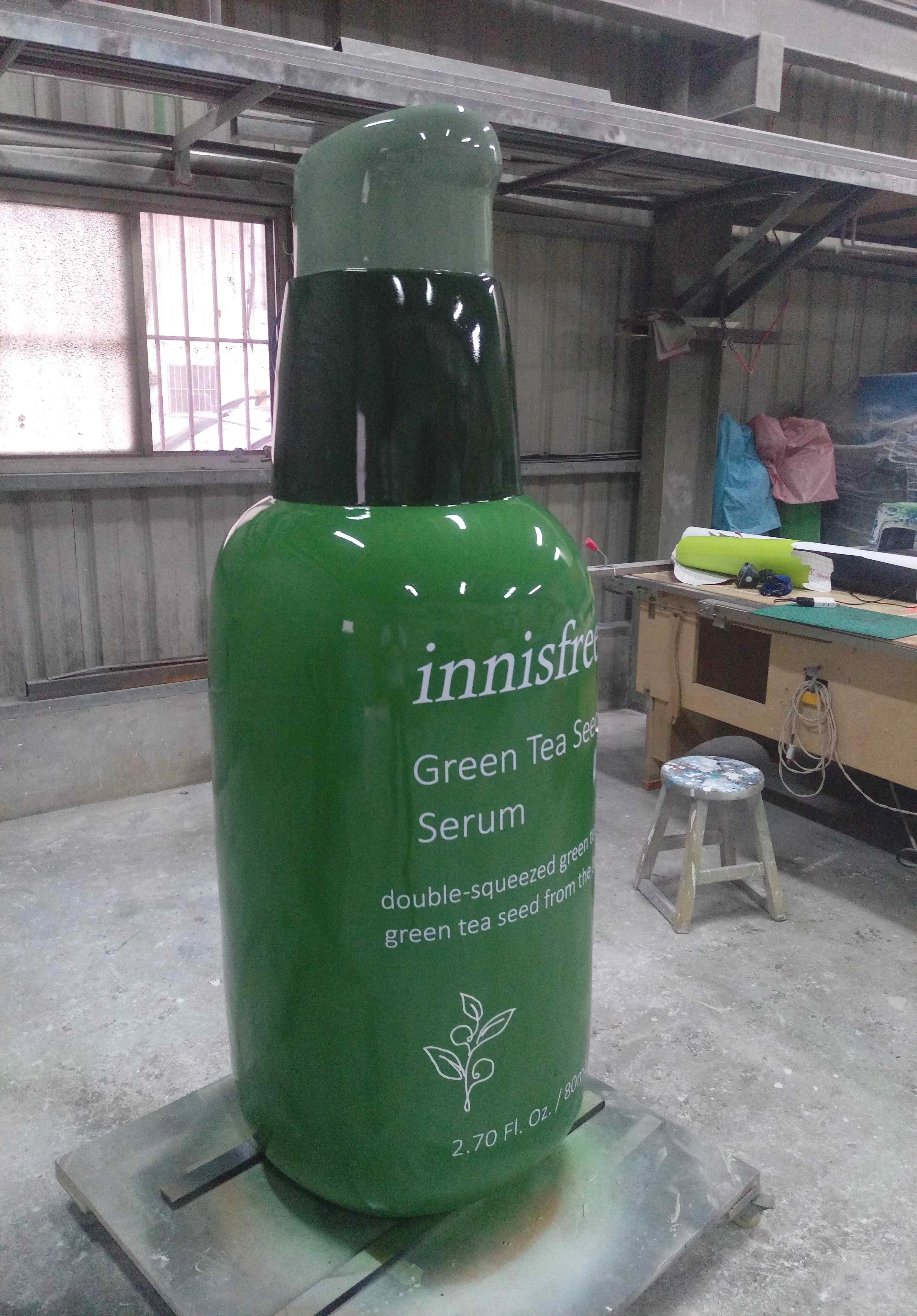 Innisfree化妝品放大模型 展覽用途
