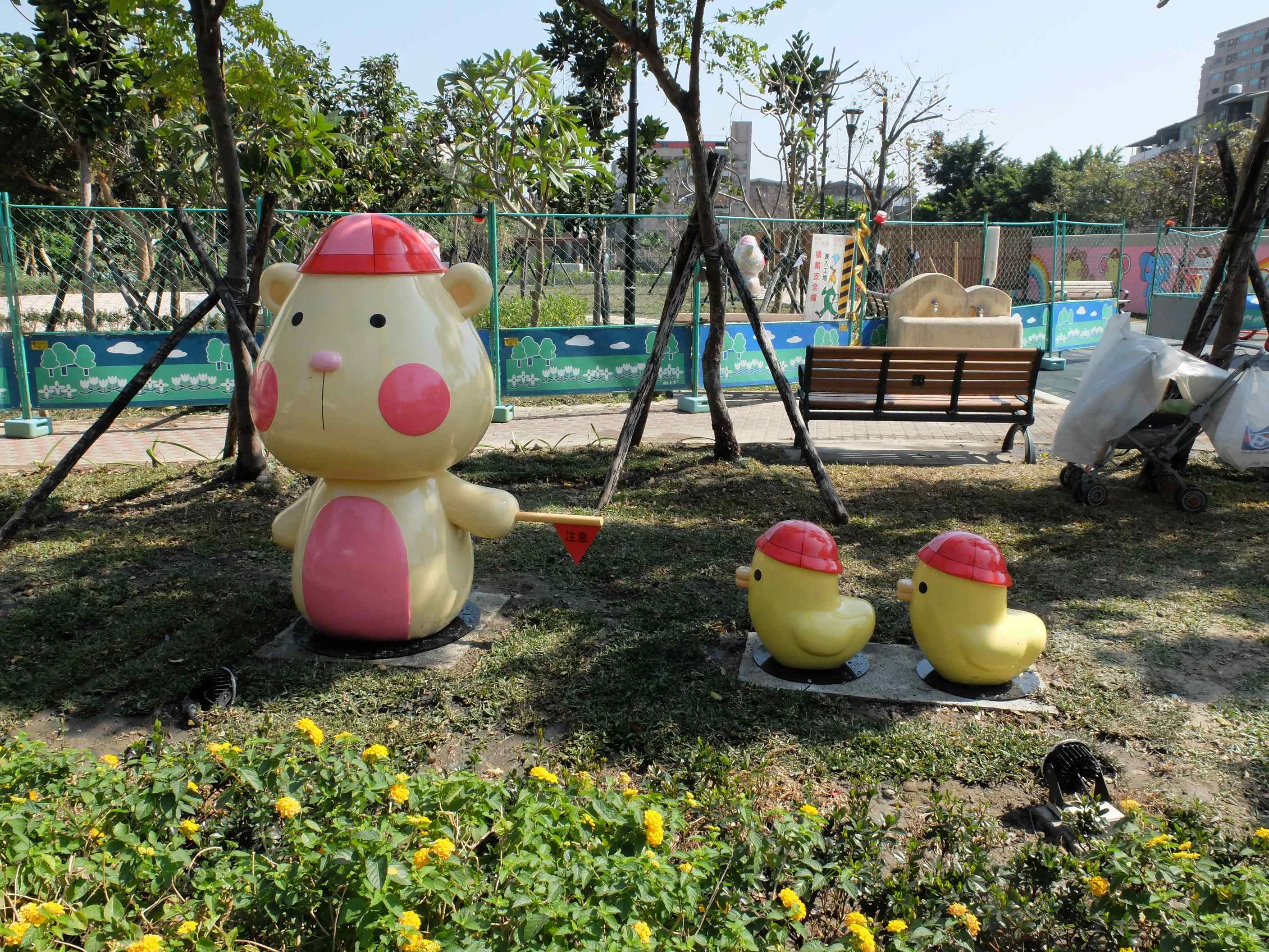 松青營造  公園大型藝術裝置