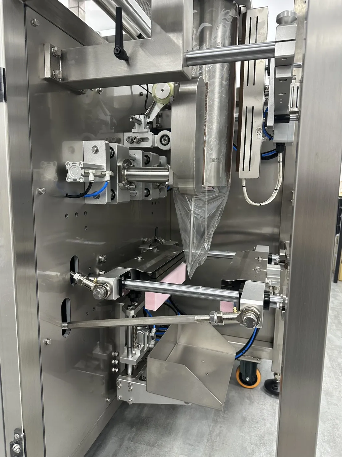 YH520手投式自動包裝機