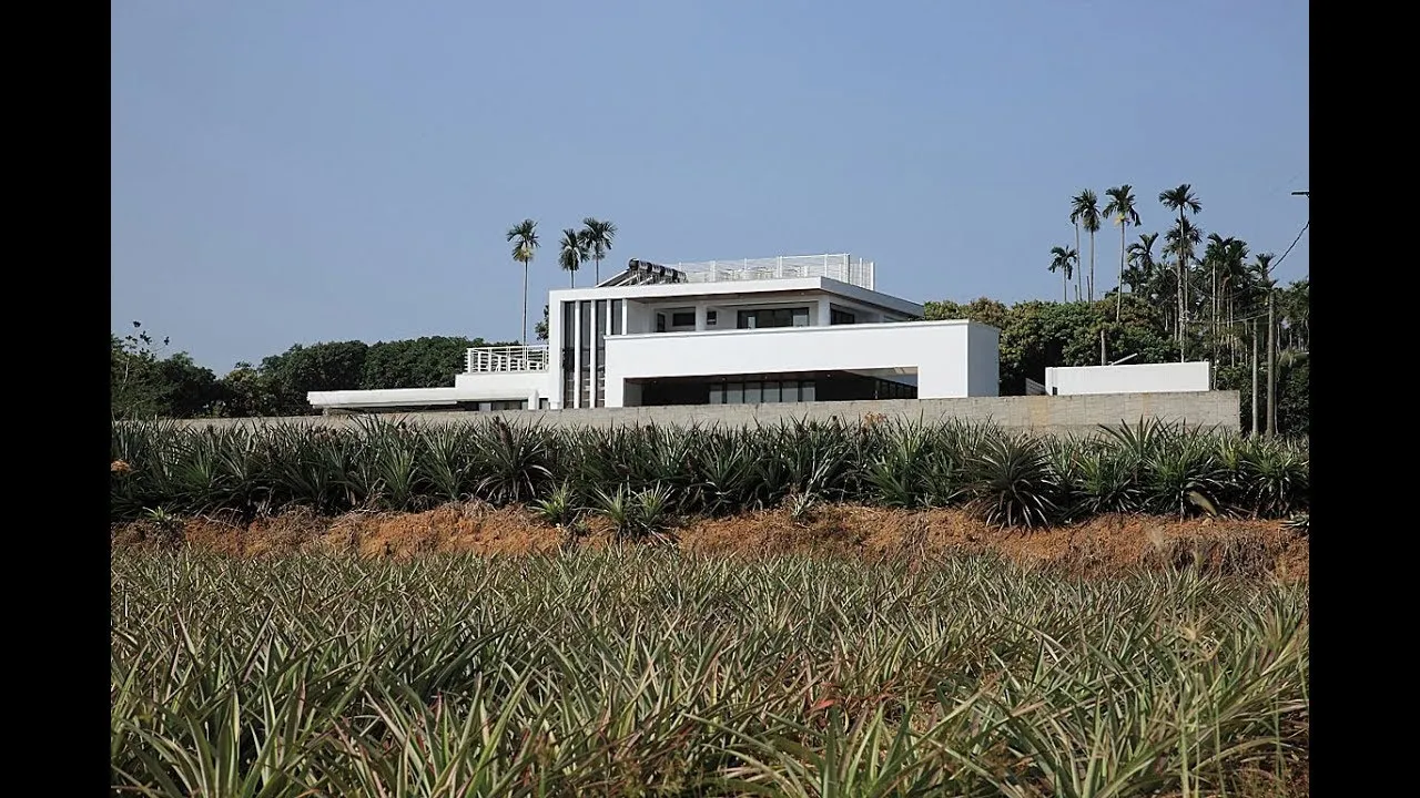 半山建築 Semi-mountain Architecture
