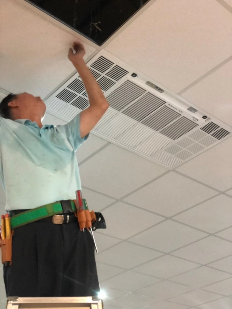 商用空氣清淨機安裝 | 辦公室空氣清淨機