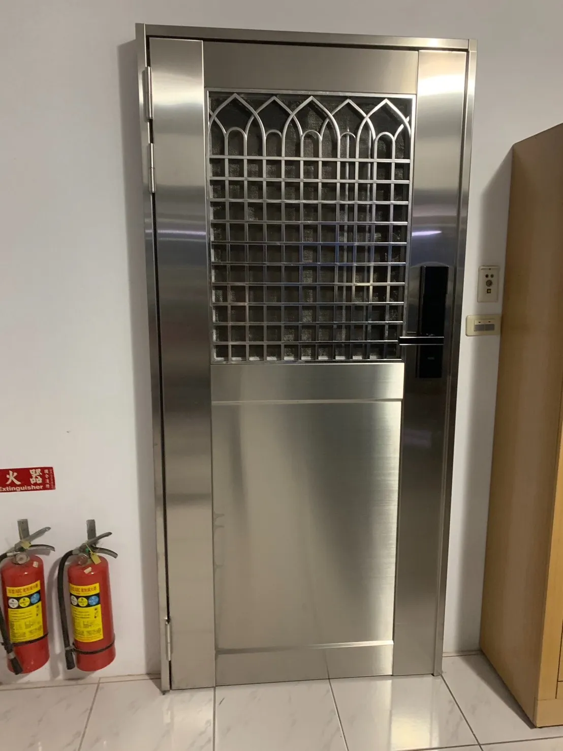 不銹鋼造型玄關門