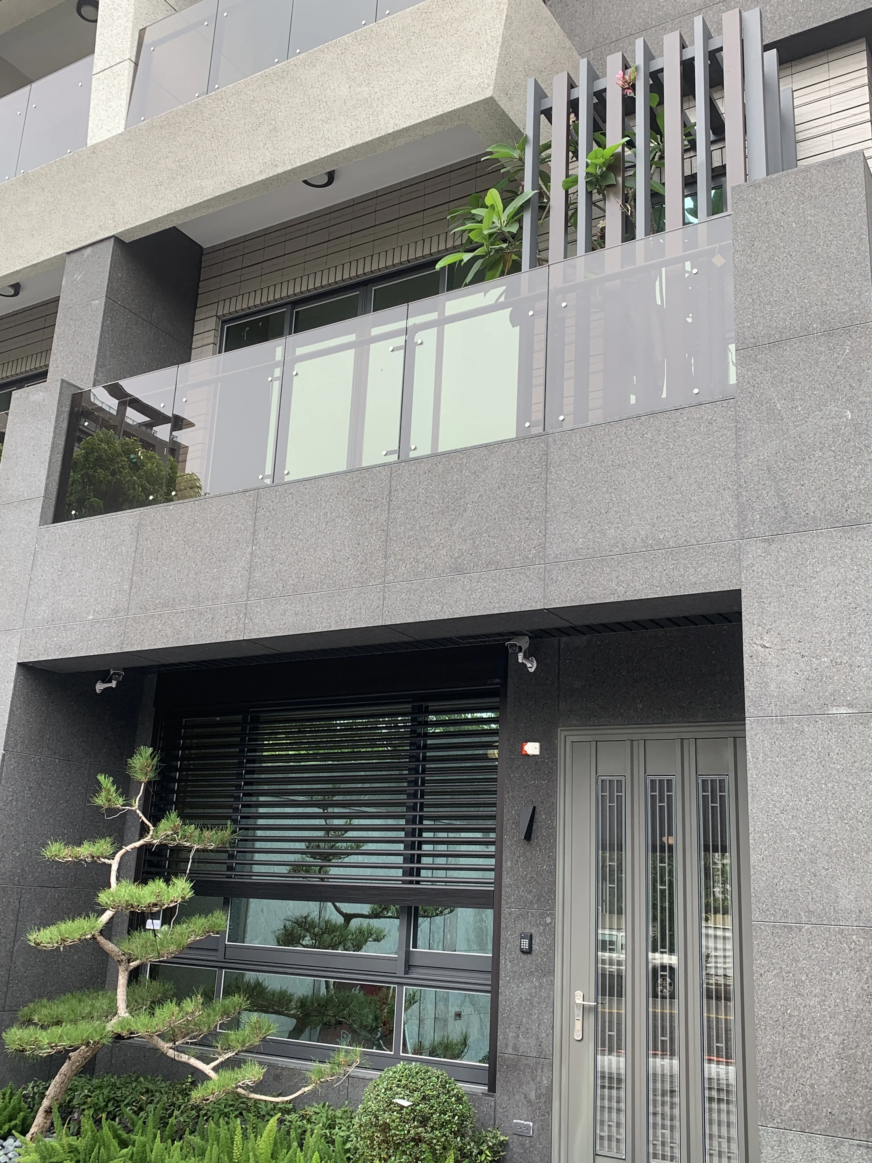 不銹鋼玻璃欄杆