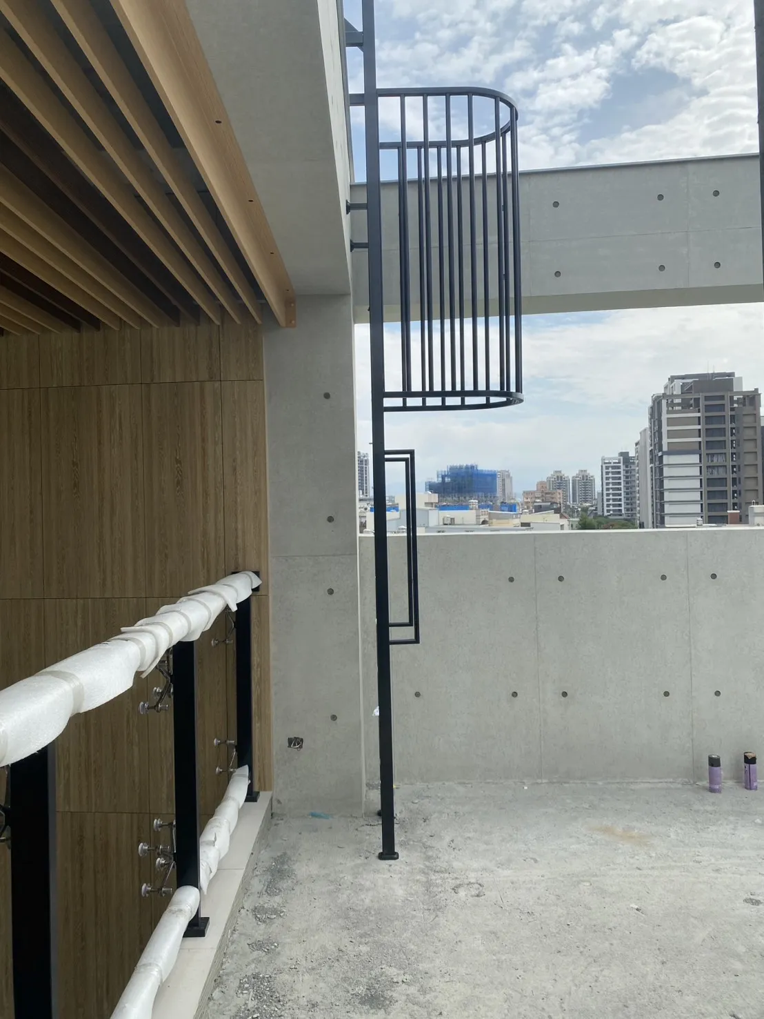 不銹鋼樓梯／鋼骨梯