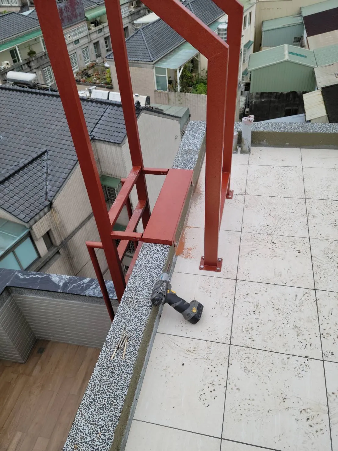 不銹鋼樓梯／鋼骨梯