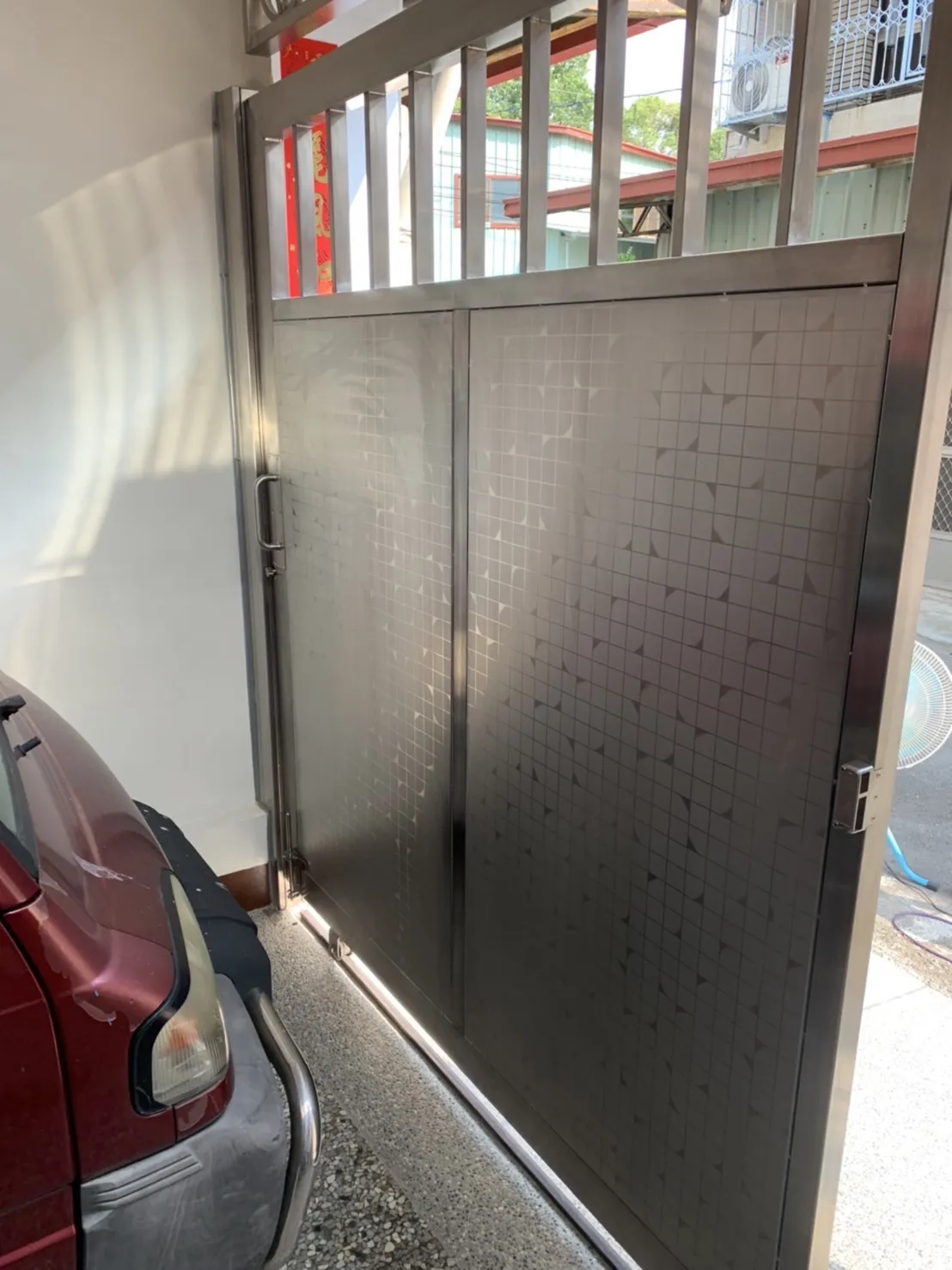 不銹鋼大門