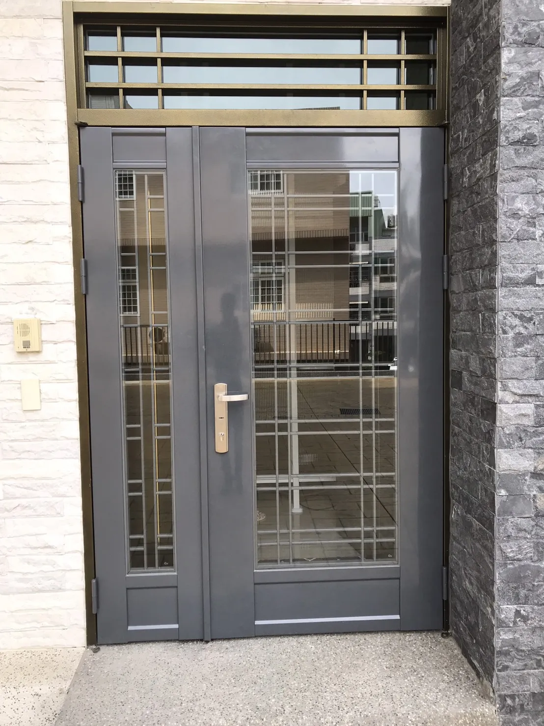 不銹鋼造型玄關門