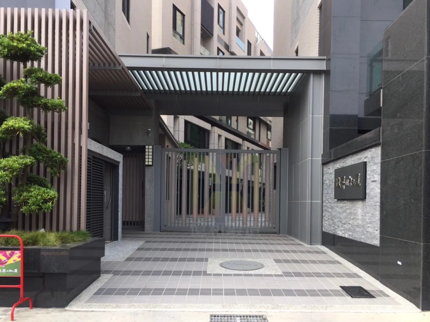 不銹鋼電動(手動)對開大門