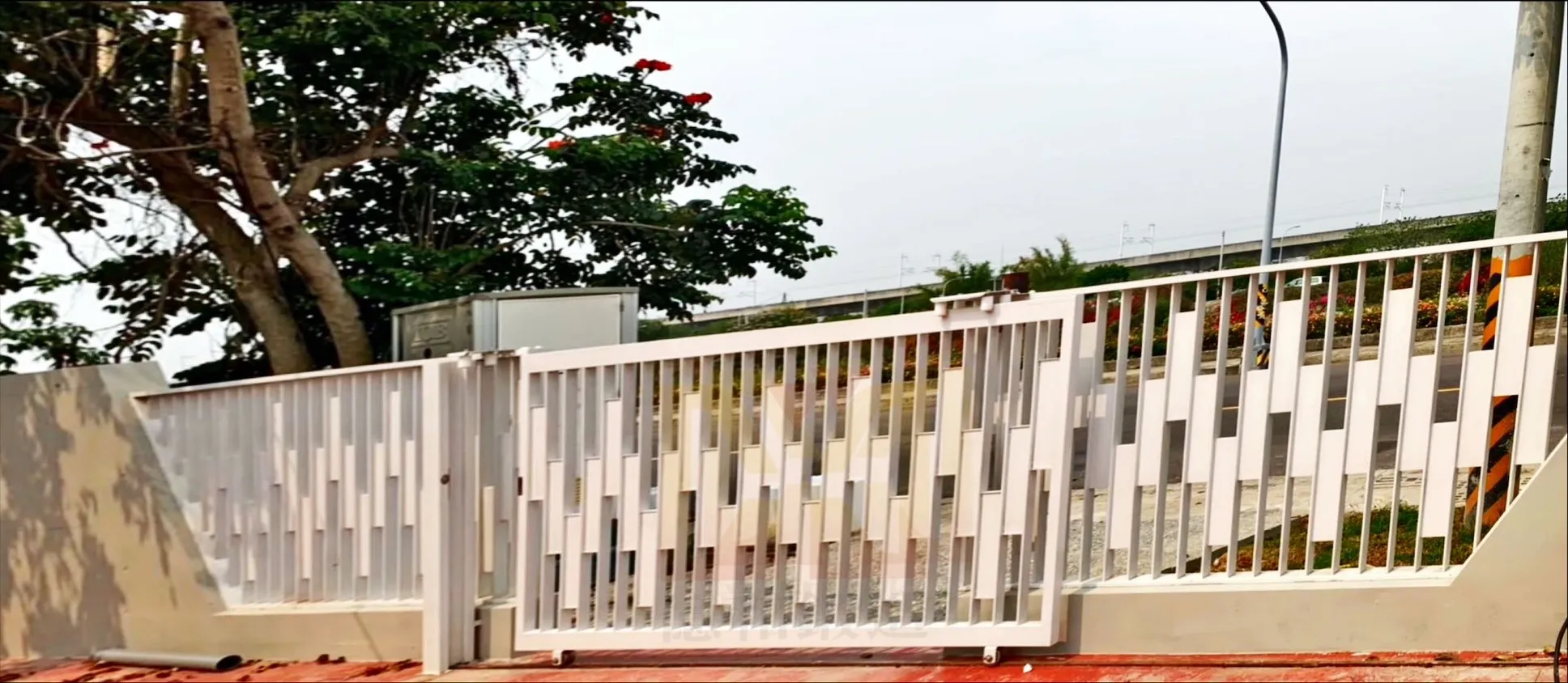 不銹鋼電動(手動)對開大門