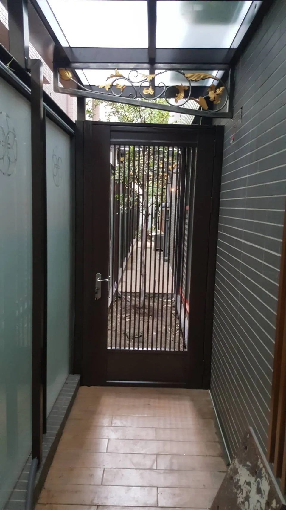 不銹鋼造型玄關門