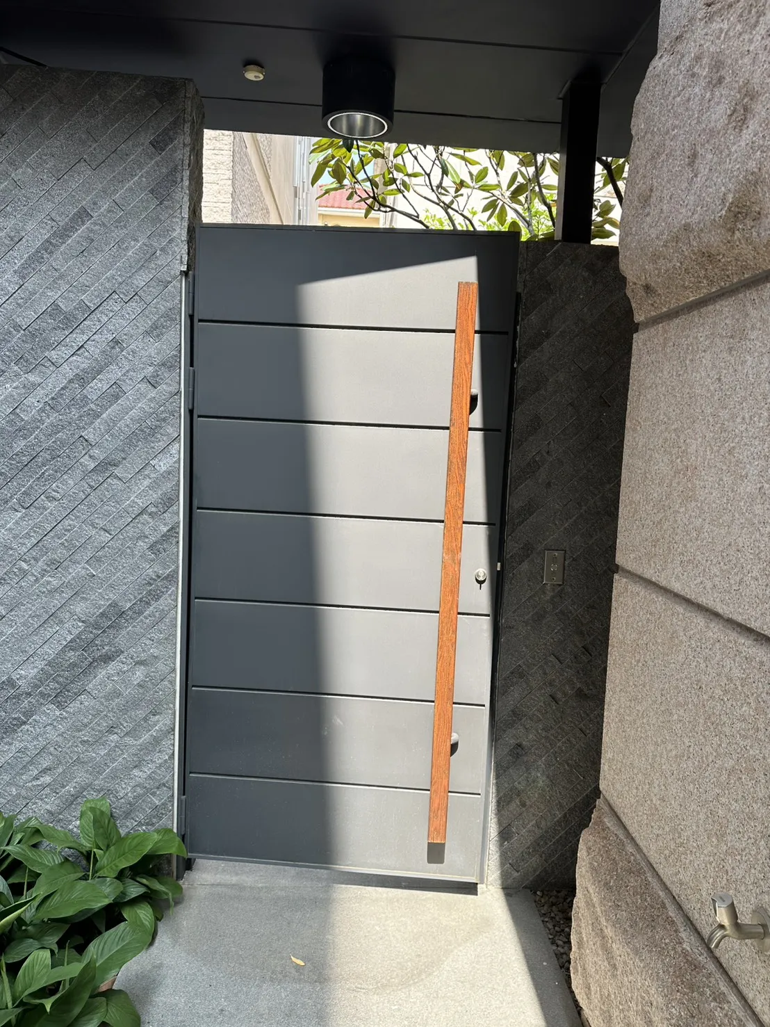 不銹鋼造型玄關門