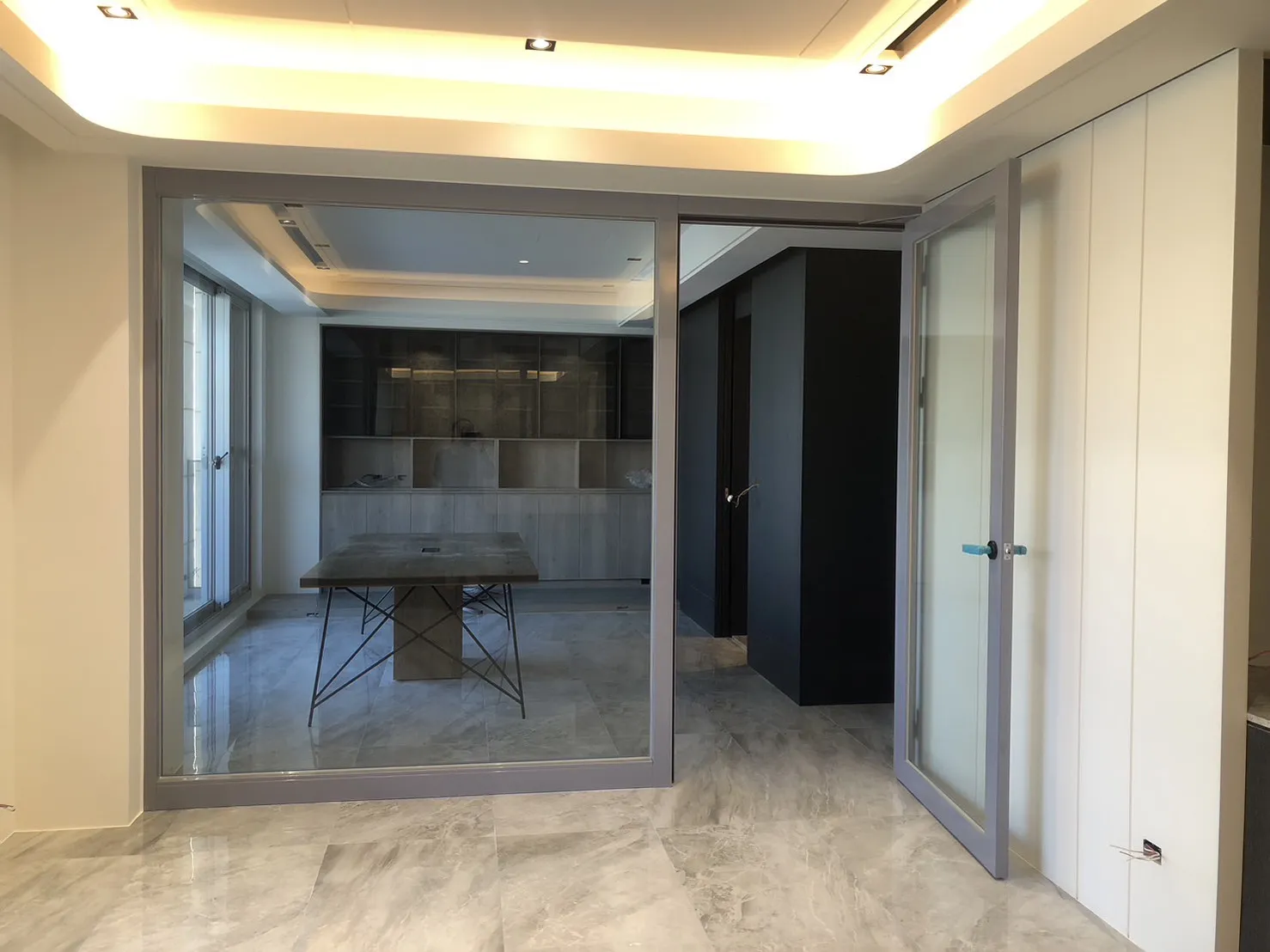 不銹鋼造型玄關門