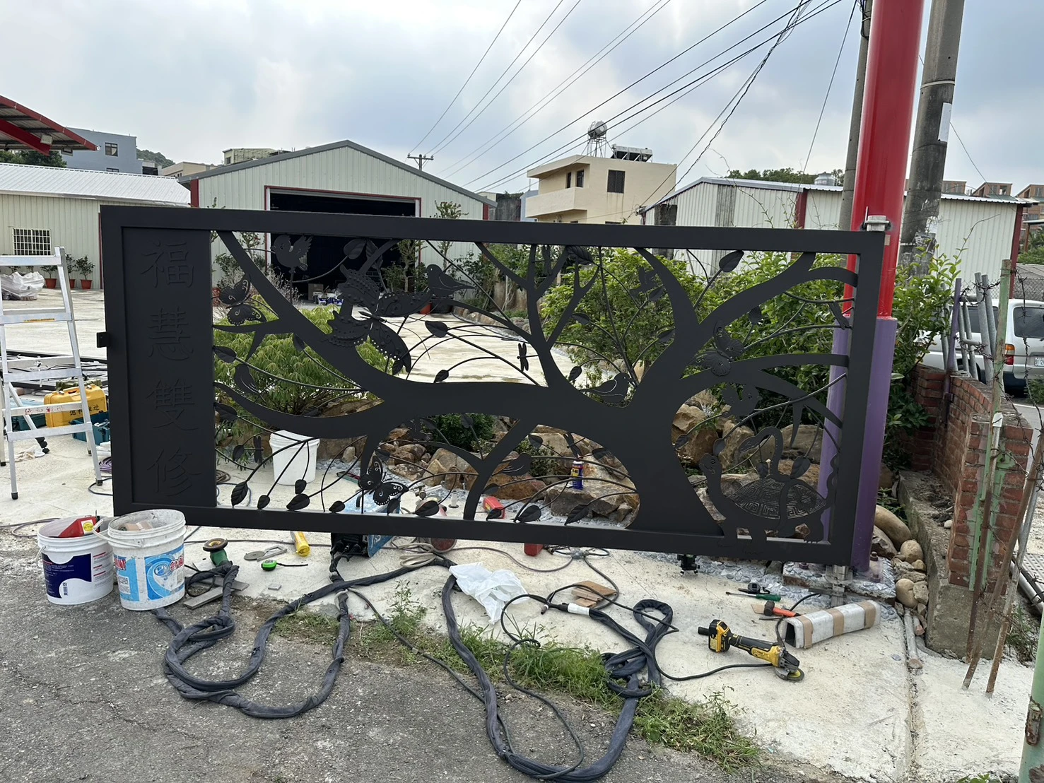 客製化鍛造大門