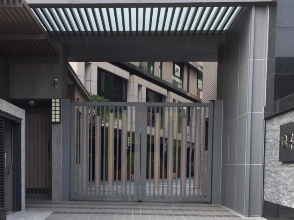 不銹鋼電動(手動)對開大門