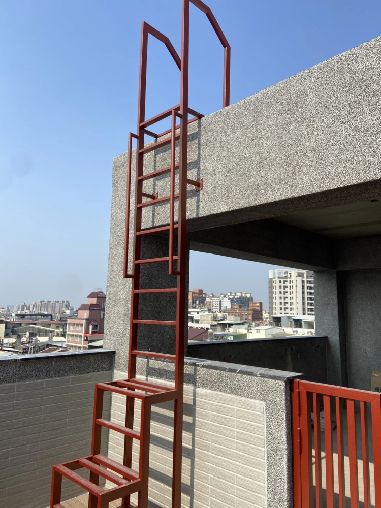 不銹鋼樓梯／鋼骨梯