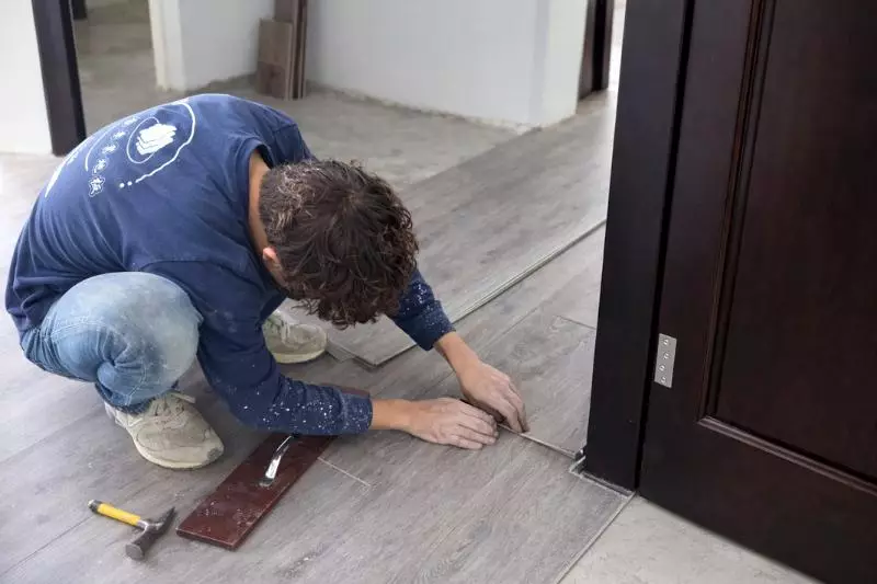 台南SPC石塑地板推薦 超耐磨木地板、IWF無機防水地板首選