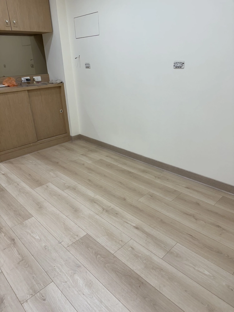 台南木地板施工｜台南市中西區北門路一段123巷50號