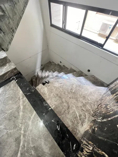 樓梯踏板