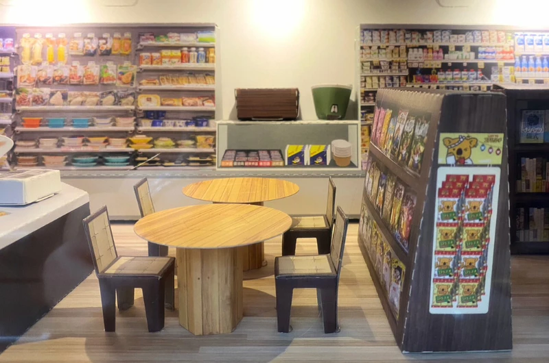 紙紮屋｜全家 C111(希)