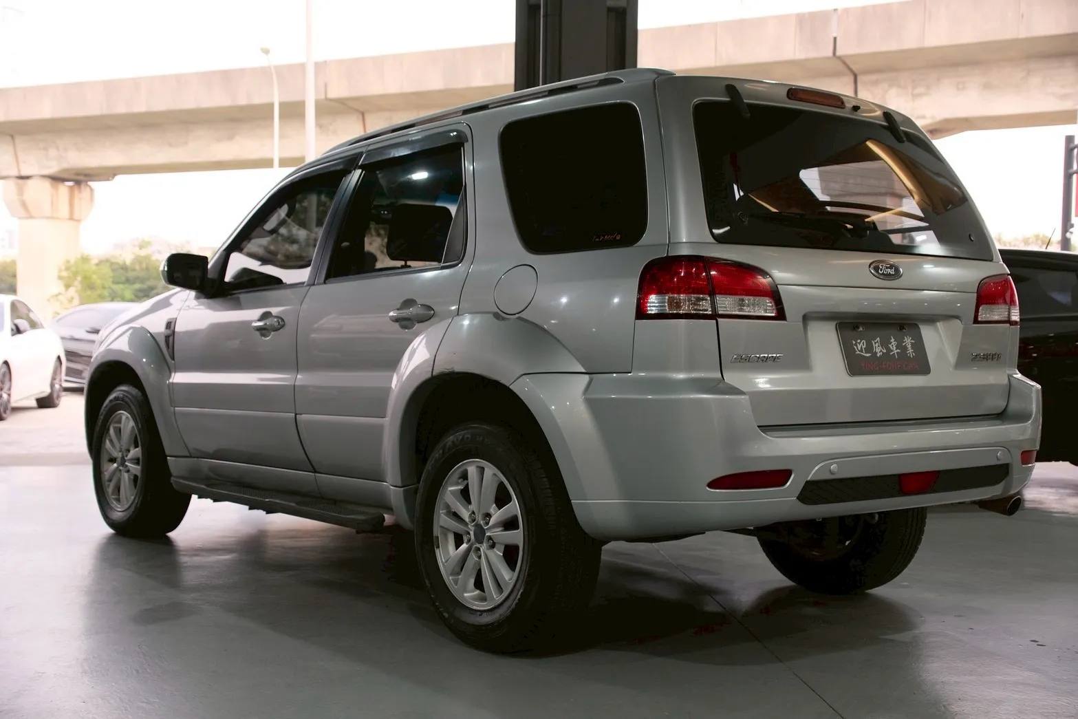 ⚪ 2012 Ford Escape 2.3 2WD XLT 銀色