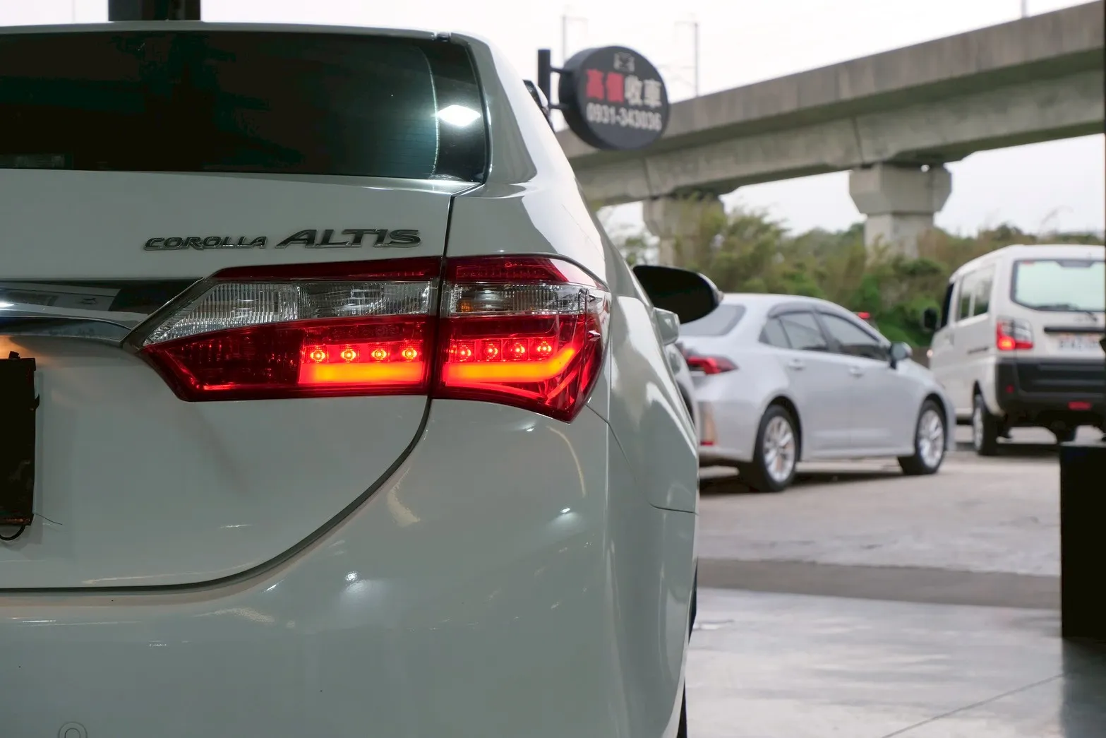 ⚪ 2014 Toyota Corolla Altis 1.8 經典版 白色