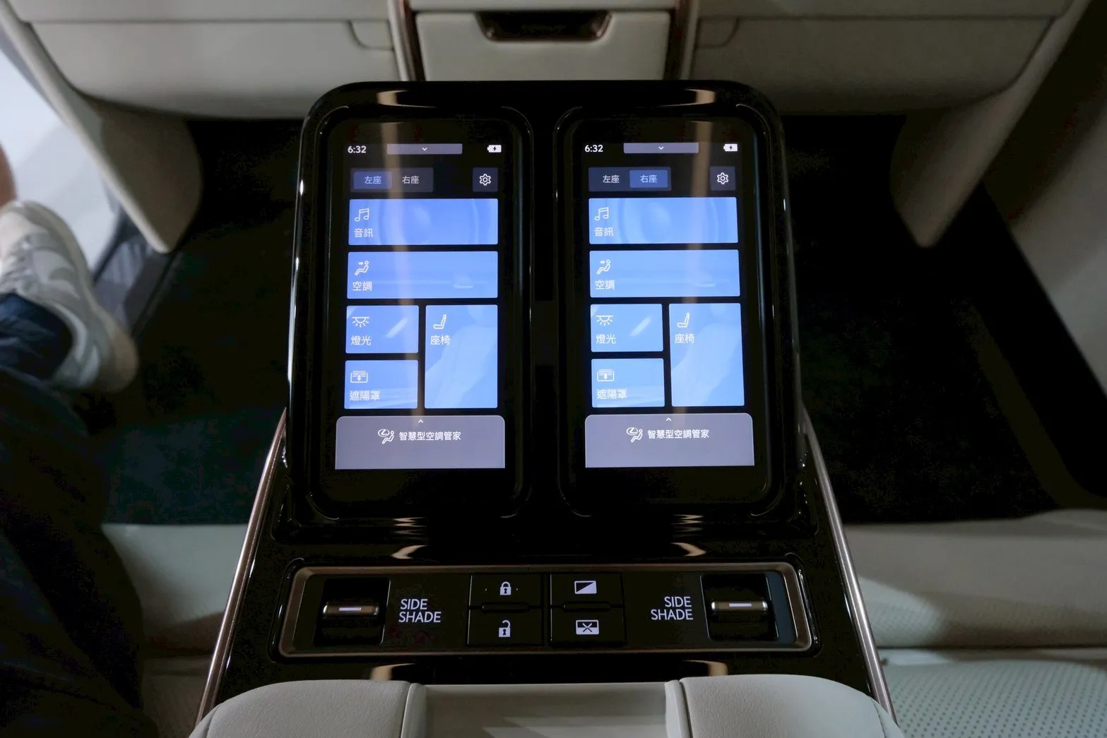 ⚪ 2025 Lexus LM 500h 四人座 白色