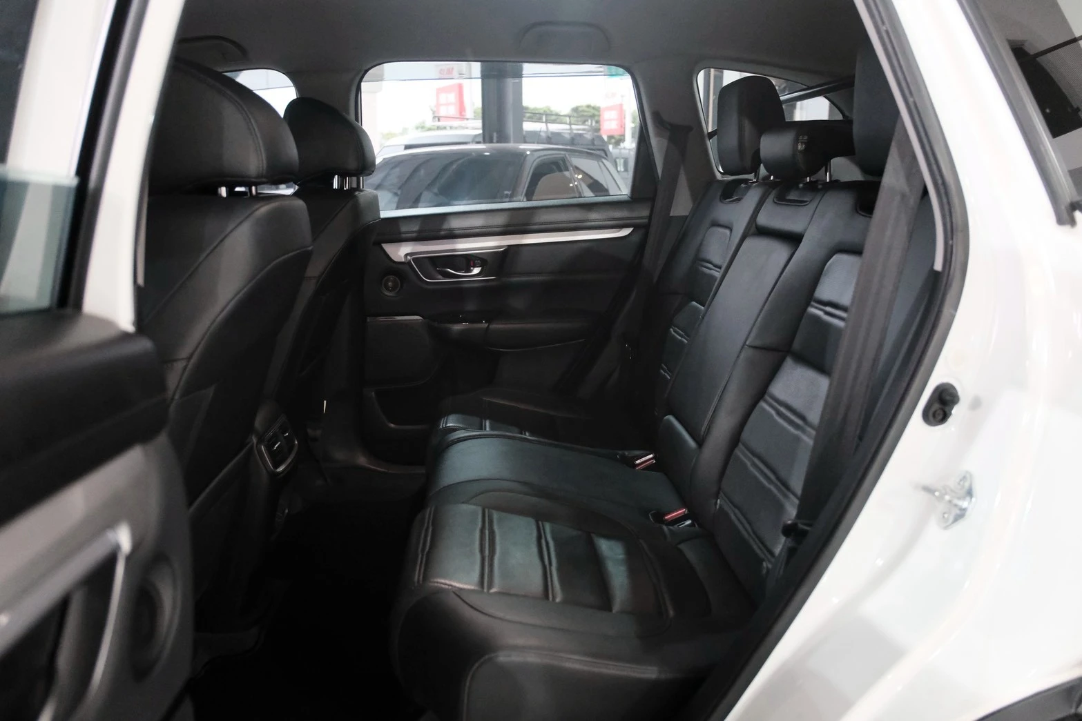 ⚪ 2019 Honda CR-V 1.5 VTi-S 白色