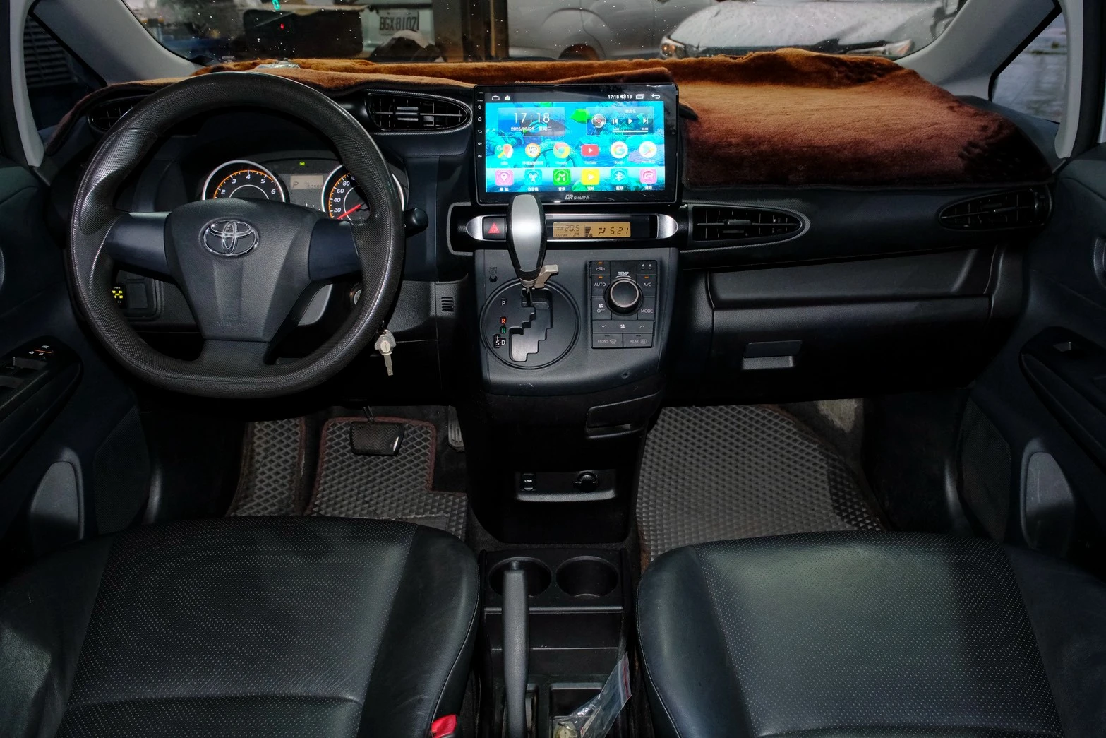 ⚪ 2012 Toyota Wish 2.0 E 銀色