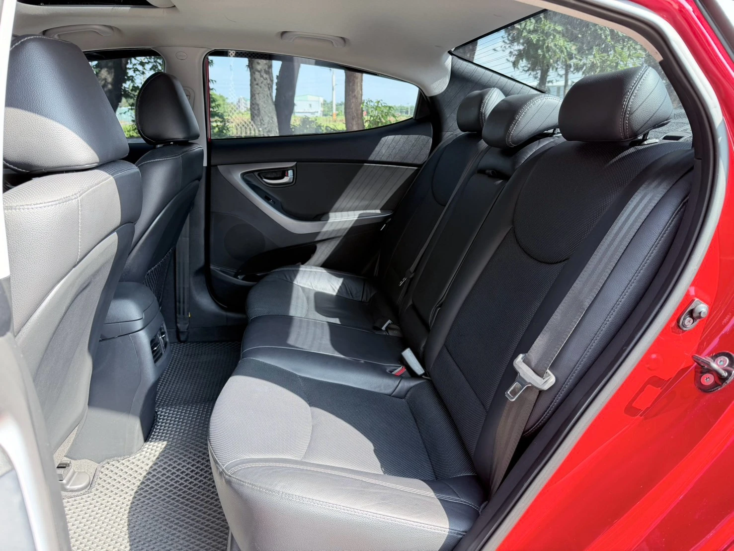 ⚪ 2016 Hyundai Elantra EX 旗艦型 紅色
