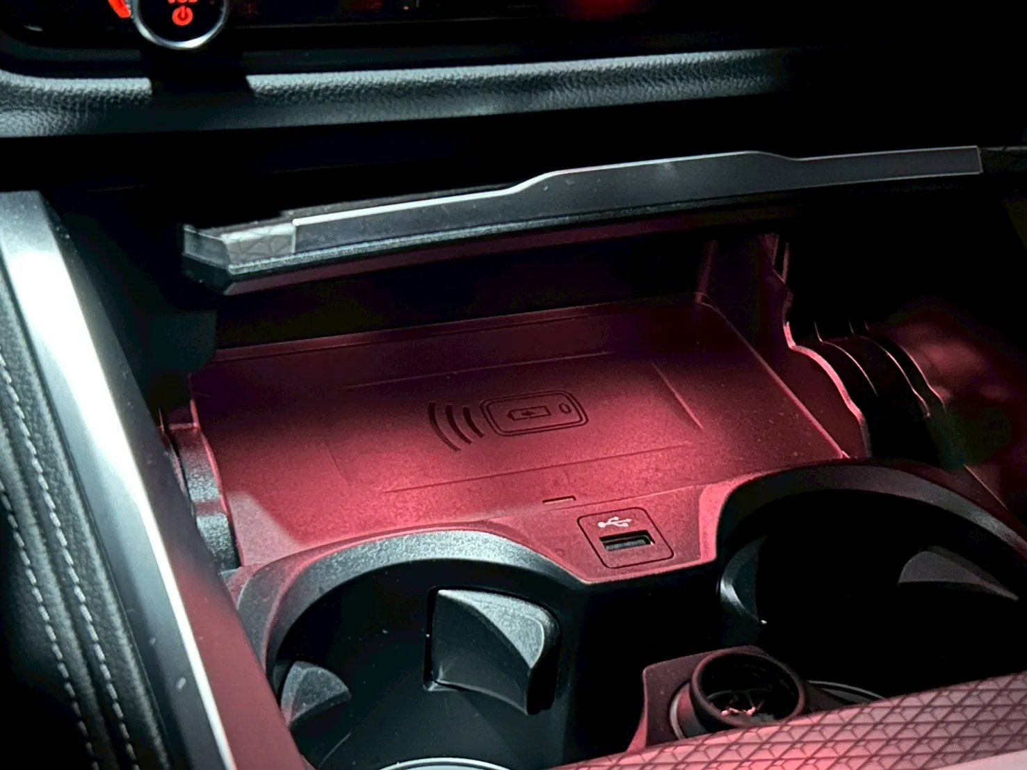 ⚪ 2025 BMW 4-Series Gran Coupe 420i M Sport 白色