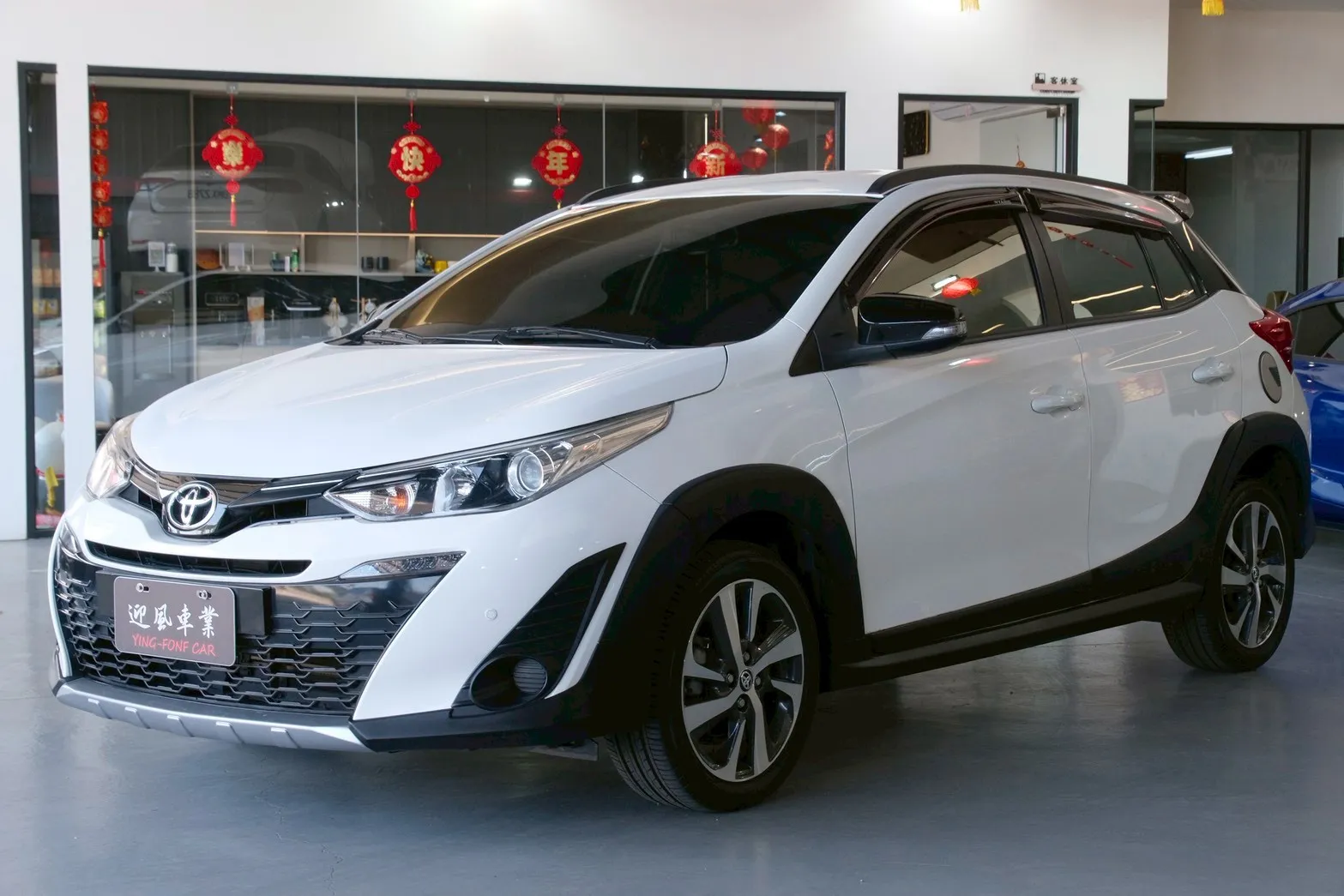 ⚪ 2020 Toyota Yaris Crossover 1.5 經典 白色