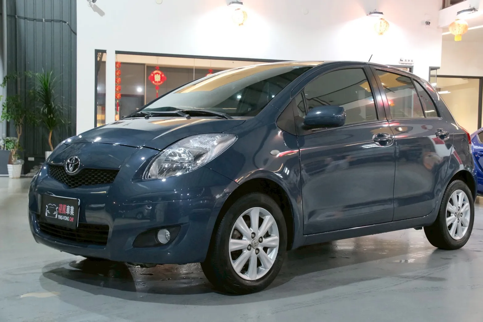 ⚪ 2011 Toyota Yaris 1.5 G 藍灰色