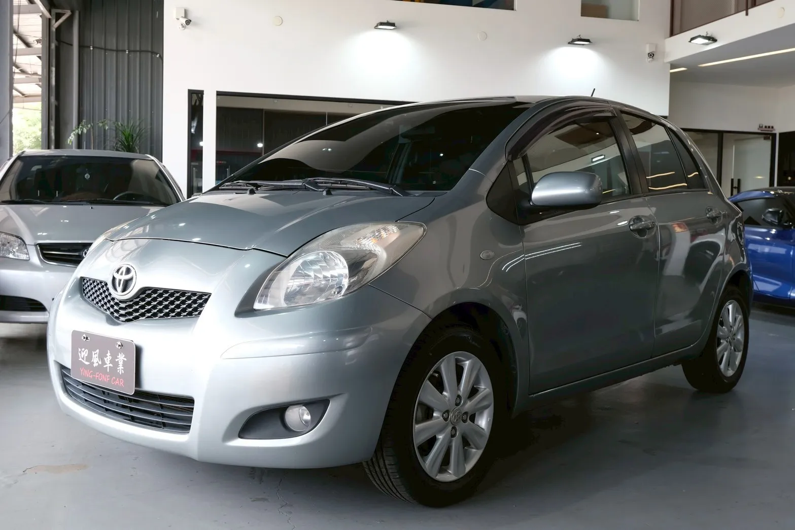 ⚪ 2010 Toyota Yaris 1.5G 灰色