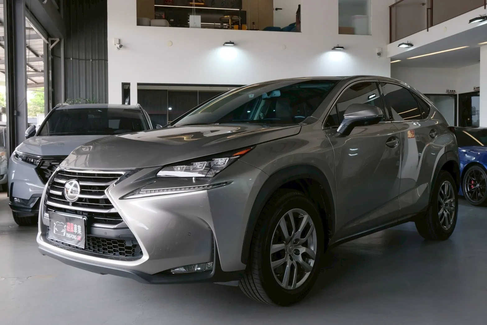 ⚪ 2017 Lexus NX 200t 旗艦版 鈦色