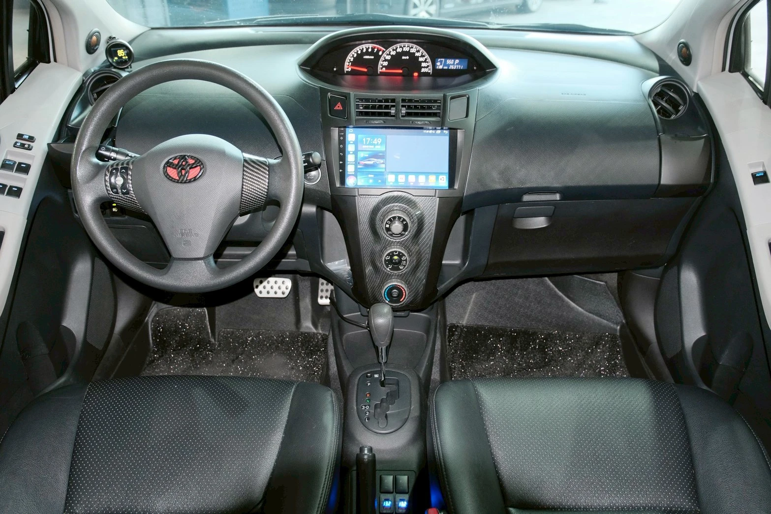⚪ 2007 Toyota Yaris 1.5G 銀色
