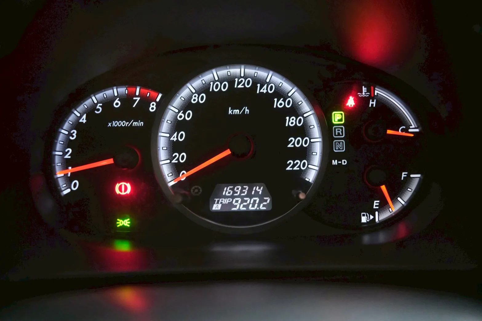 ⚪ 2010 Ford i-Max Ghia+ 七人座 灰色