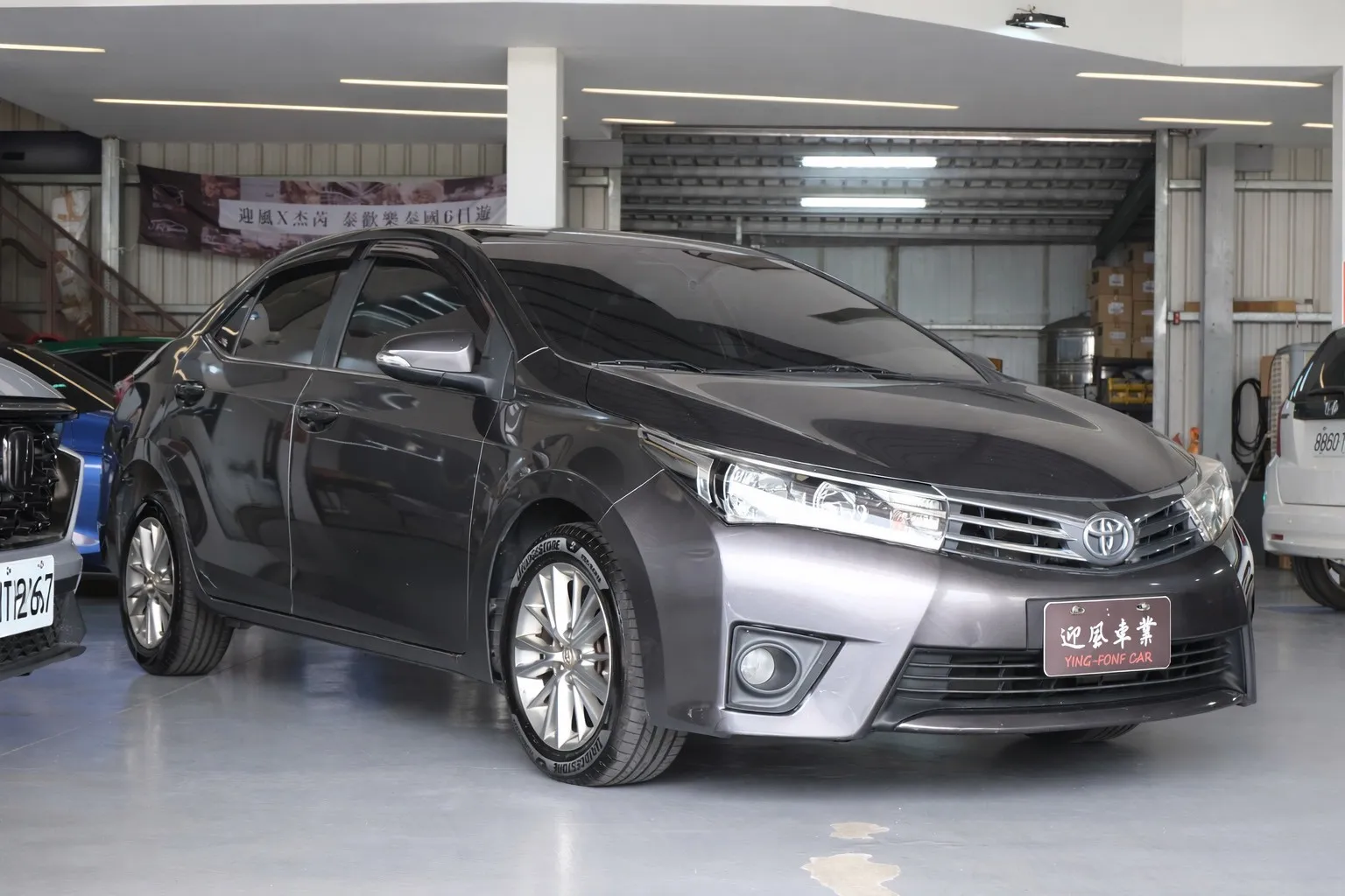 ⚪ 2015 Toyota Corolla Altis 1.8 經典版 灰色
