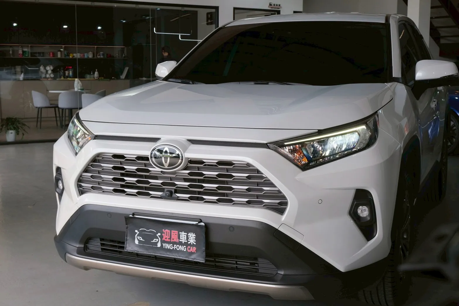 ⚪ 2024 Toyota RAV4 2.0 旗艦版 白色
