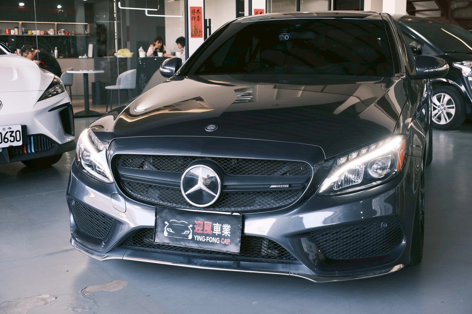 ⚪ 2015 M-Benz C-Class Sedan C300 AMG 灰色