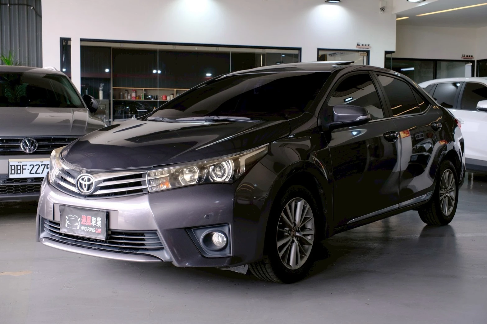 ⚪ 2014 Toyota Corolla Altis 1.8 尊爵版 灰色
