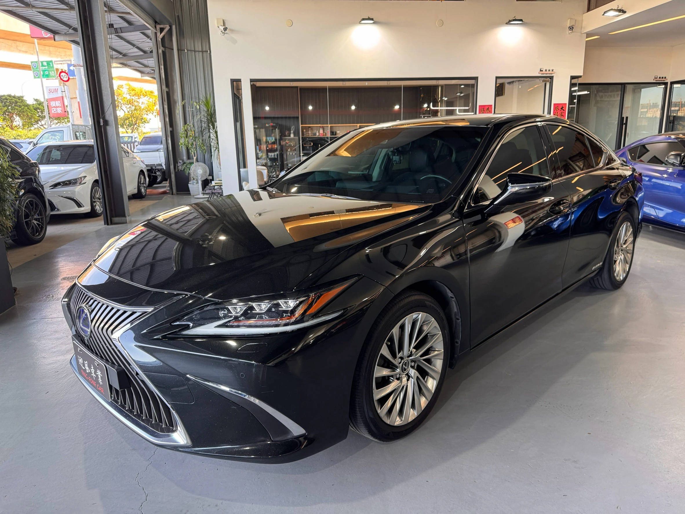 ⚪ 2020 Lexus ES300h 旗艦版 黑色
