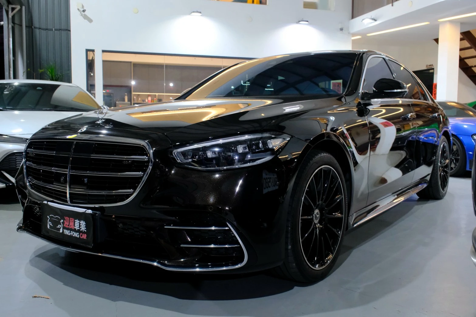 ⚪ 2023 M-Benz S-Class S350d 黑色