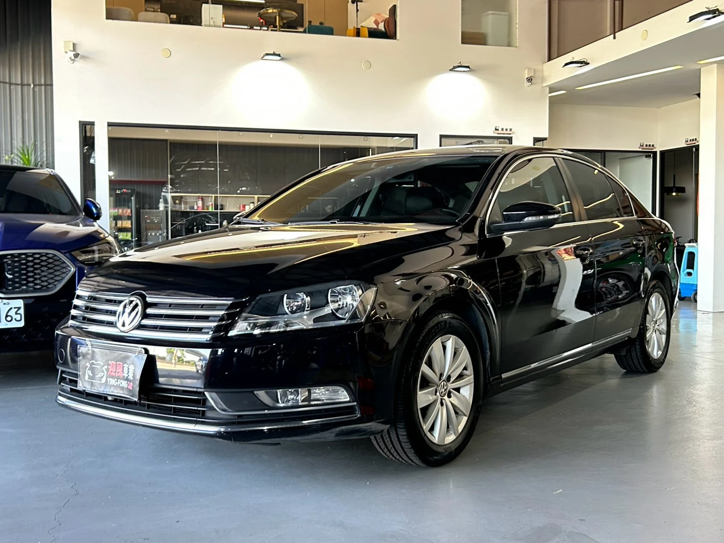 ⚪ 2012 Volkswagen Passat Sedan 1.8 TSI CL 黑色
