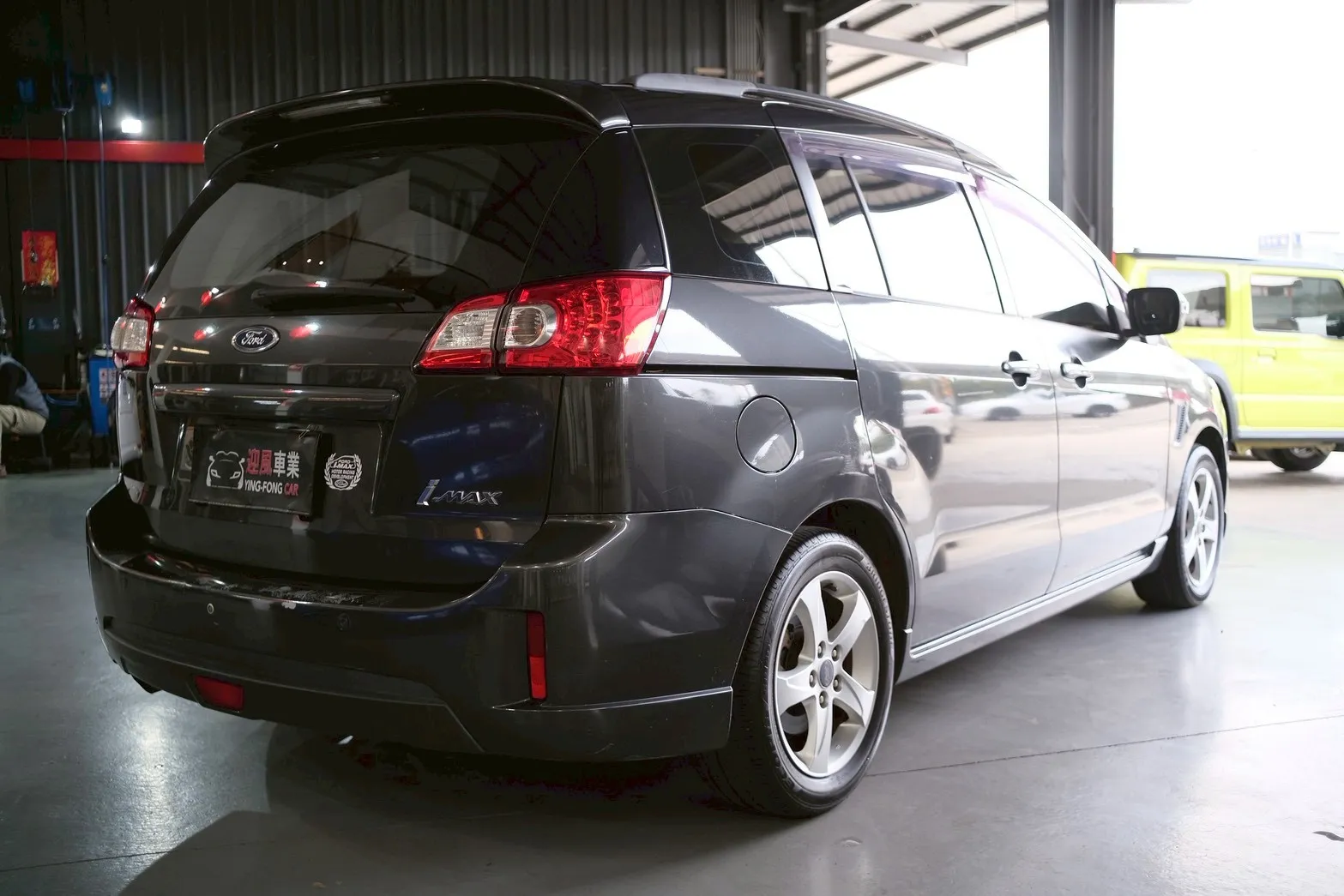 ⚪ 2010 Ford i-Max Ghia+ 七人座 灰色