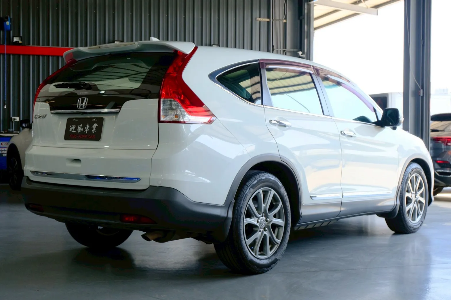 ⚪ 2015 Honda CR-V 2.4 VTi-S 白色