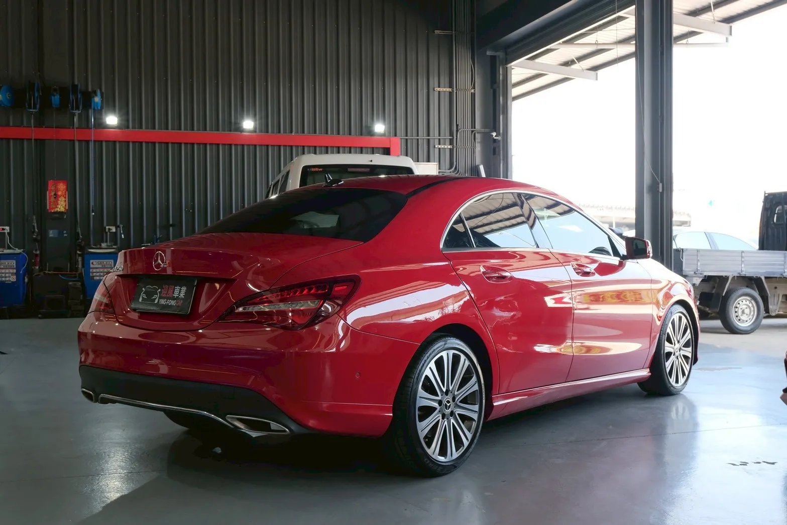 ⚪ 2018 M-Benz CLA-Class CLA200 紅色