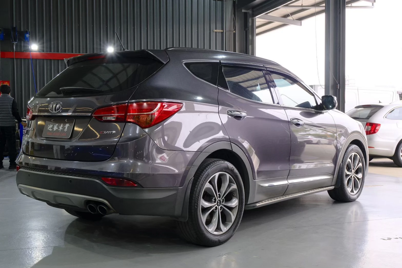 ⚪ 2015 Hyundai Santa Fe 2.2 貴族款 灰色