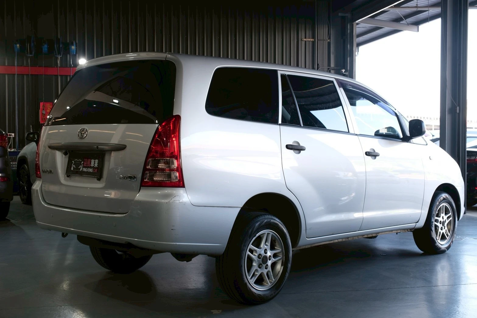 ⚪ 2015 Toyota Innova 2.0 J版 自排 銀色