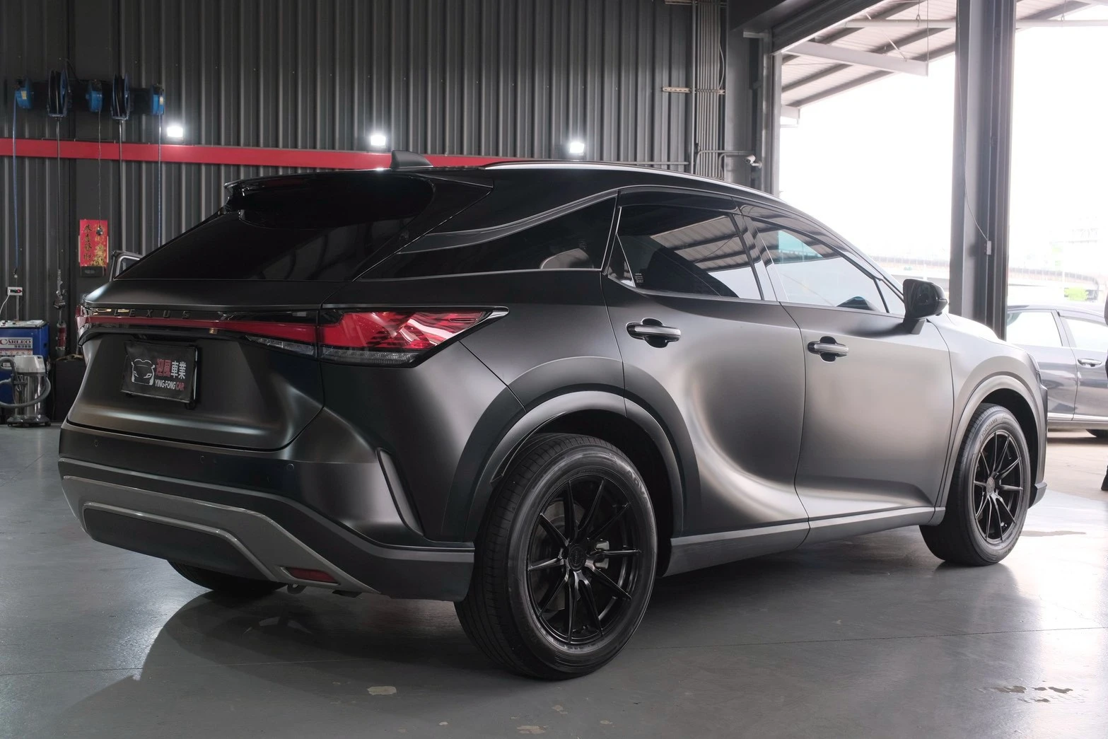 ⚪ 2022 Lexus RX350h 豪華版 霧面黑（底色黑色）